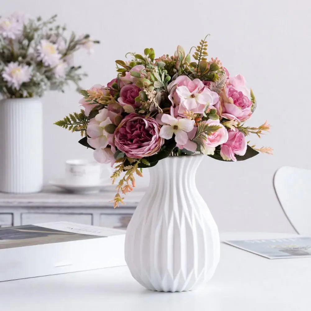 Decorative Vase Elegant Flower Vase